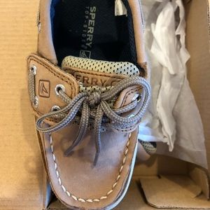 Toddler Sperry loafers size 8